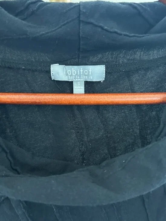 Habitat Black Cowl Neck Sleeveless Top Asymmetrical Stepped Hem Small - Picture 6 of 8